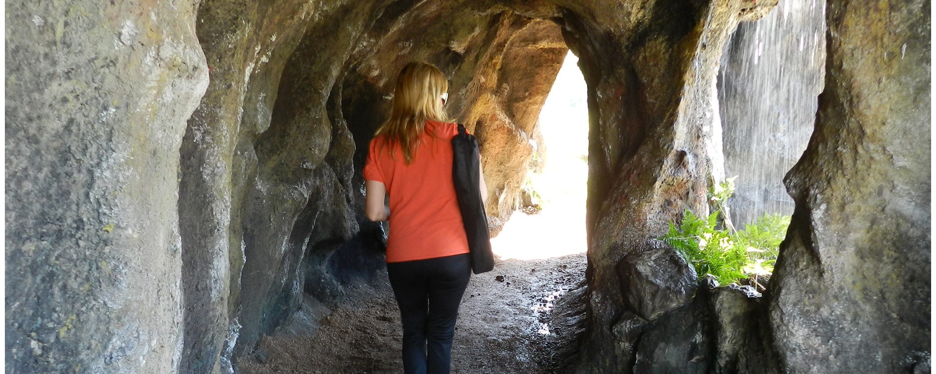 Rocas y grutas artificiales